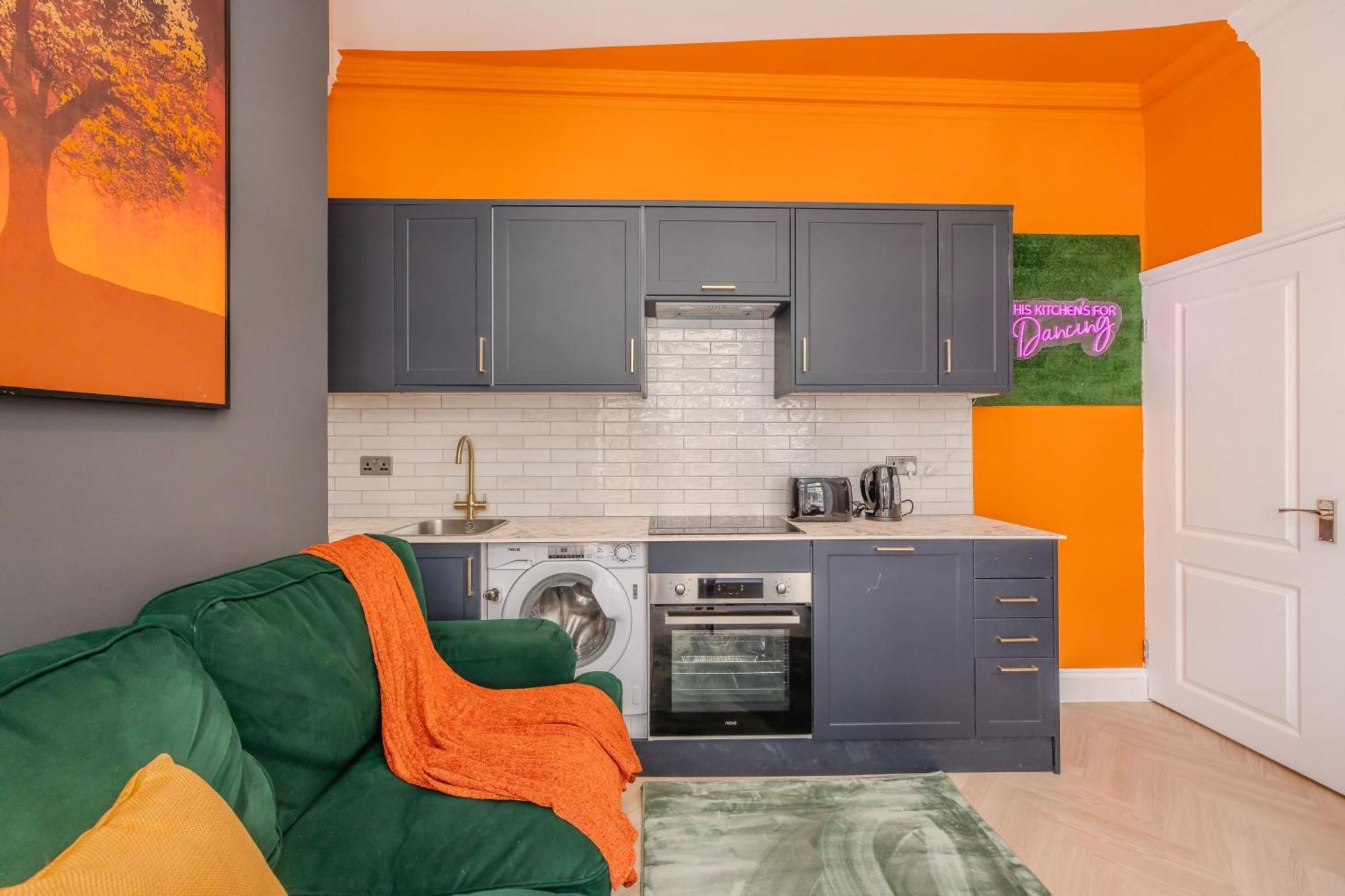 2 Bedroom Flat Next To Brighton Station & Beach I Sleep 8 Guests Dış mekan fotoğraf